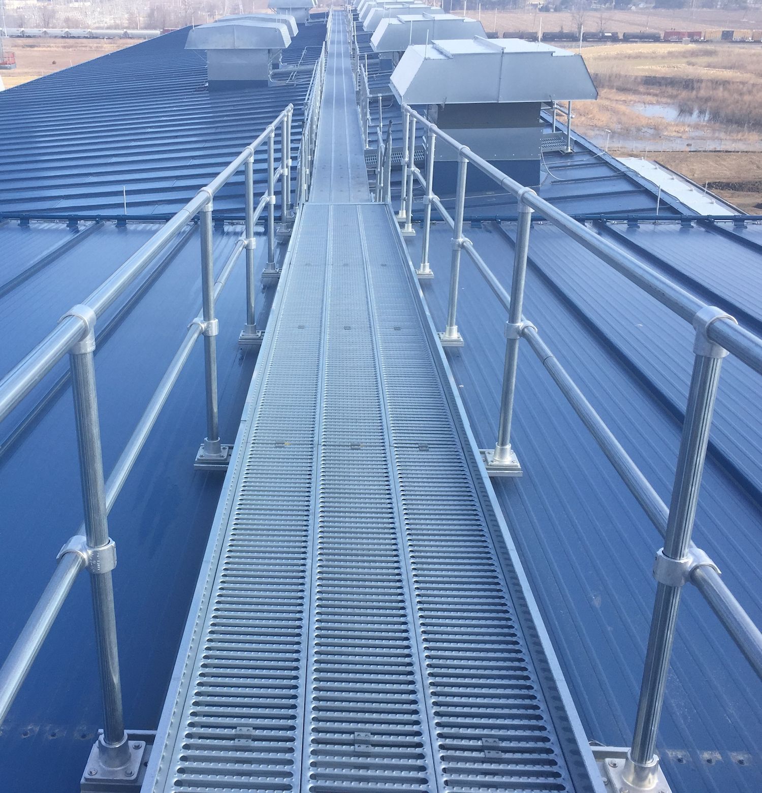 Design Metalwalk Feb20 1