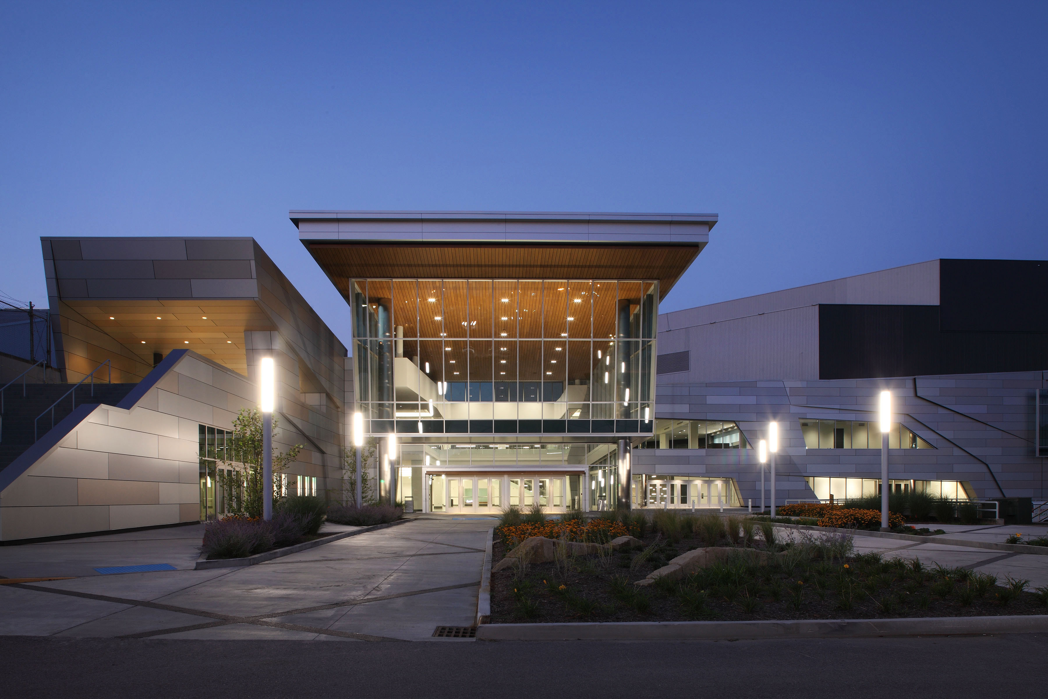 Charleston Colisseum Jan20 4