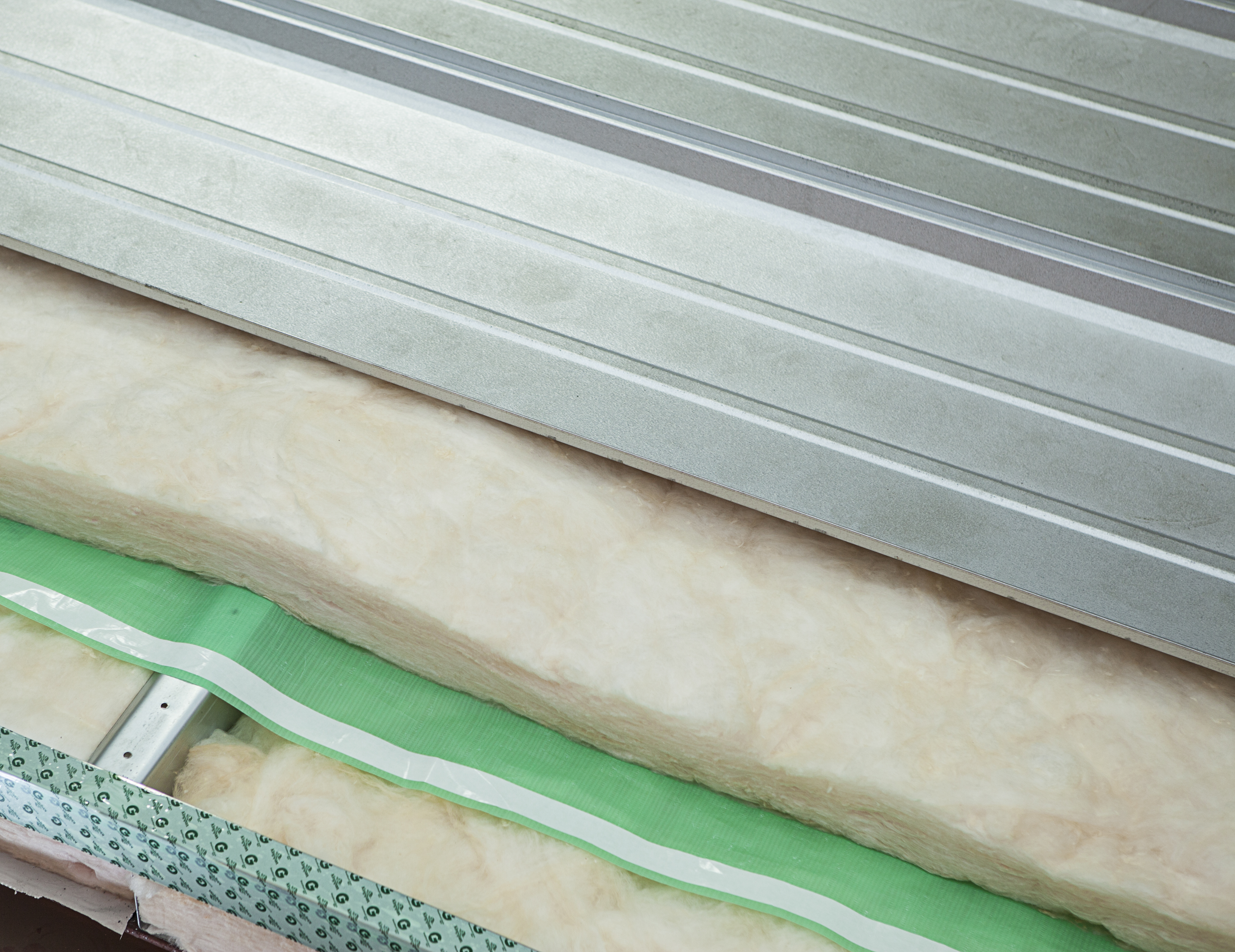 Thermall Air Barrierin Double Layer Fiberglass Insulation System