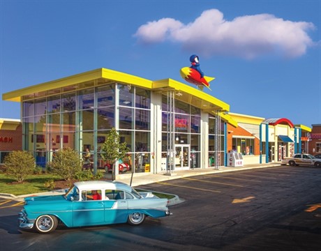 Corporate Design and Development Group specified Petersen Aluminum Corp.'s 12-inch Flush Panels in Bright Yellow and Red finished with a high-gloss acrylic paint for fascia and soffits on Ricky Rocket's Fuel Center.