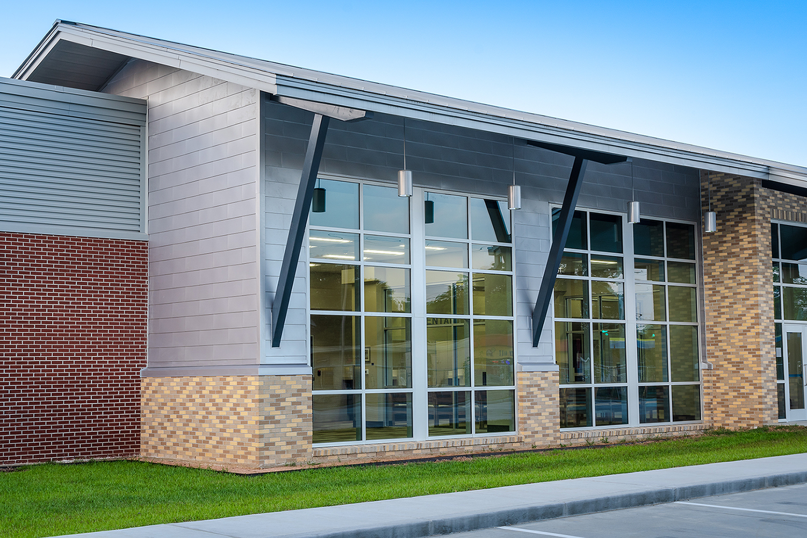 Abbeville Community Health Center, Abbeville, La. Metal Construction News