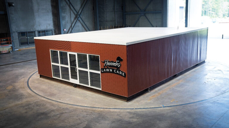 The performance of low-slope roofs during Hurricane Ian (2022) - Metal ...